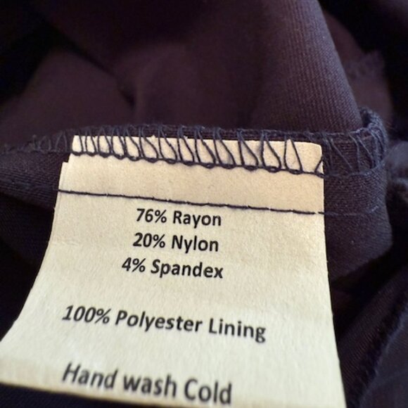 Sarah Campbell well-made quality navy pants, size 6 - Picture 9 of 10